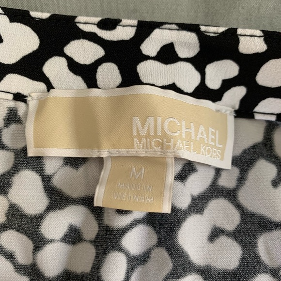 Michael Kors jersey knit shirt, size medium - Picture 4 of 4